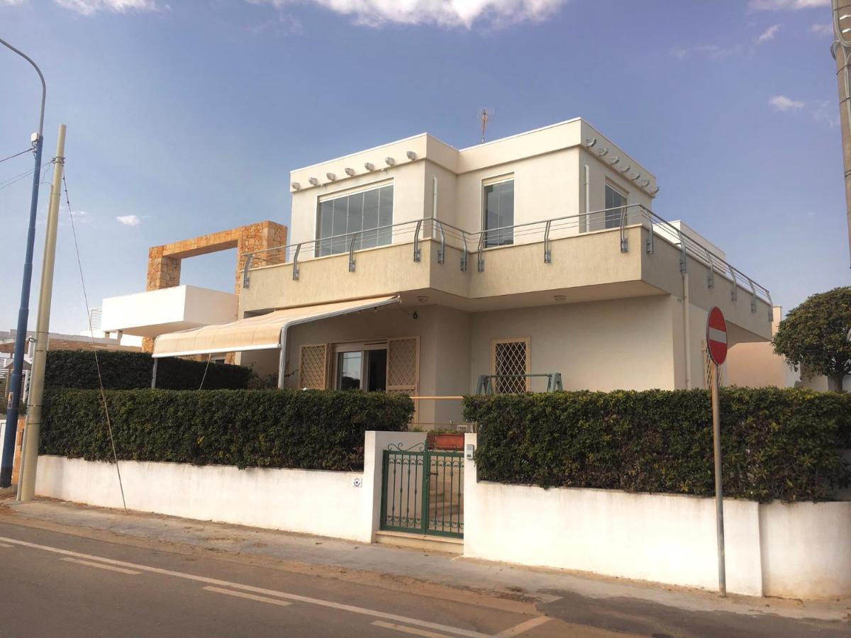Villetta Frontemare Torre Suda Salento ภายนอก รูปภาพ